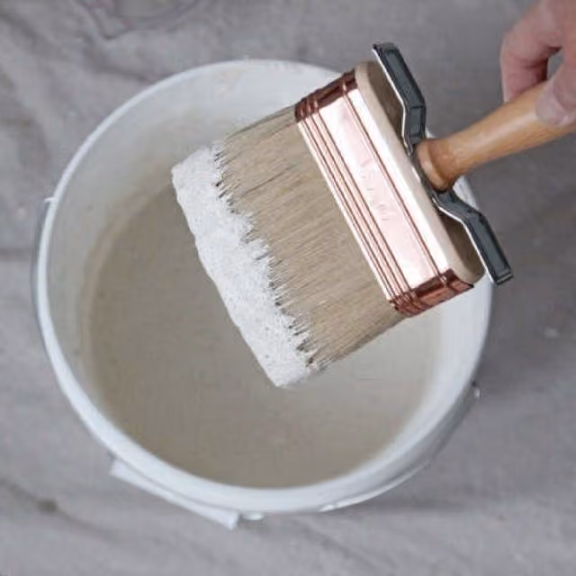 a101c812-9de1-489c-b4b1-d58e224b5635_04LoadYourBrush